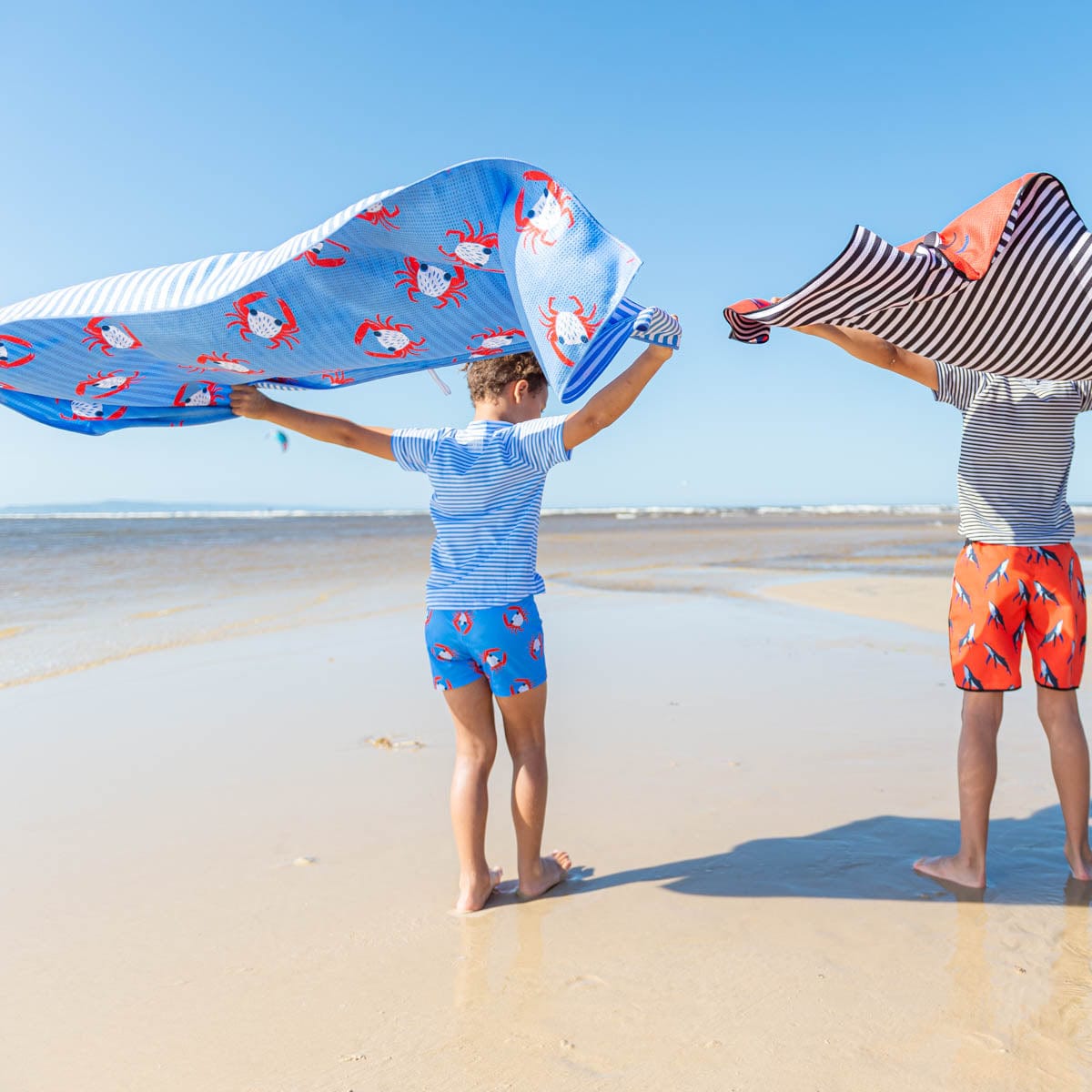 Sandy Feet Australia Beach Towel Blue Crab Cast Sand Free Beach Towel